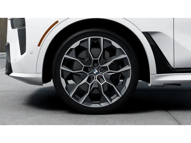 New 2026 BMW X7 M60i AWD/4WD image 7