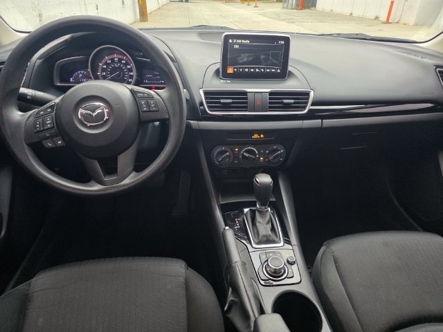 Used 2016 MAZDA MAZDA3 i Sport FWD image 11