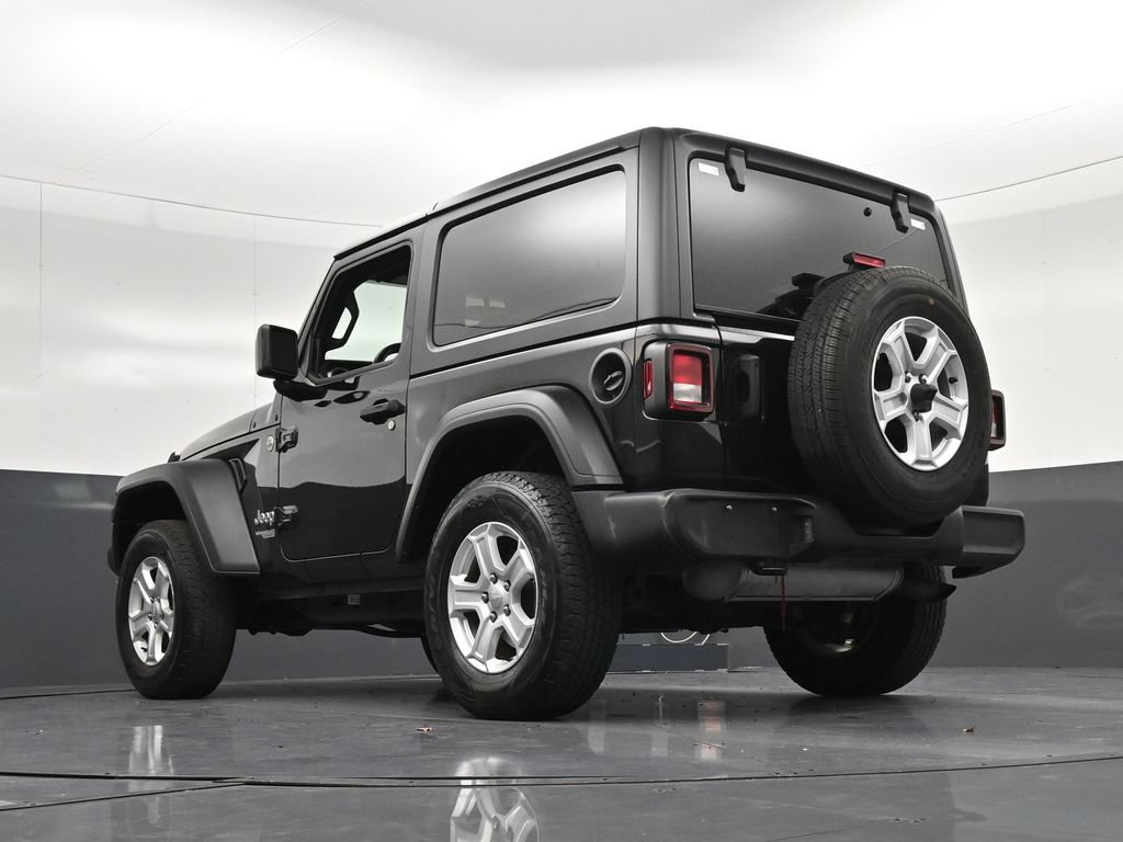 Used 2021 Jeep Wrangler Sport AWD/4WD image 25