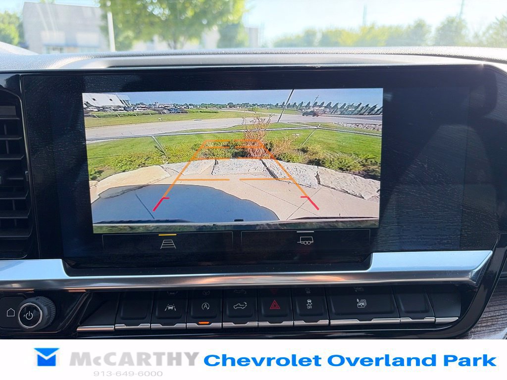 Used 2025 Chevrolet Silverado 1500 LT AWD/4WD image 14