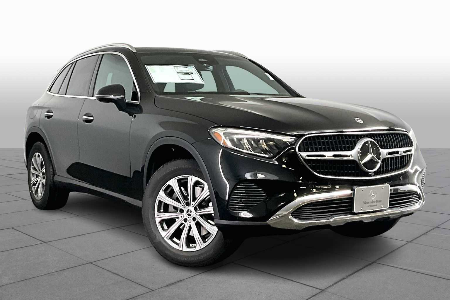 New 2026 Mercedes-Benz GLC 300 GLC 300 image 2