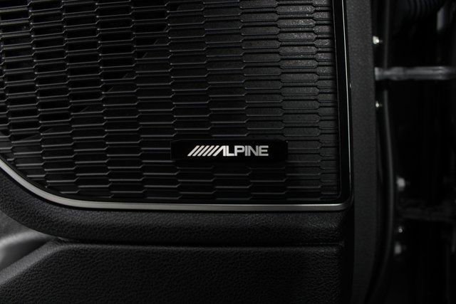 Used 2023 Jeep Grand Cherokee 4WD 4xe image 17