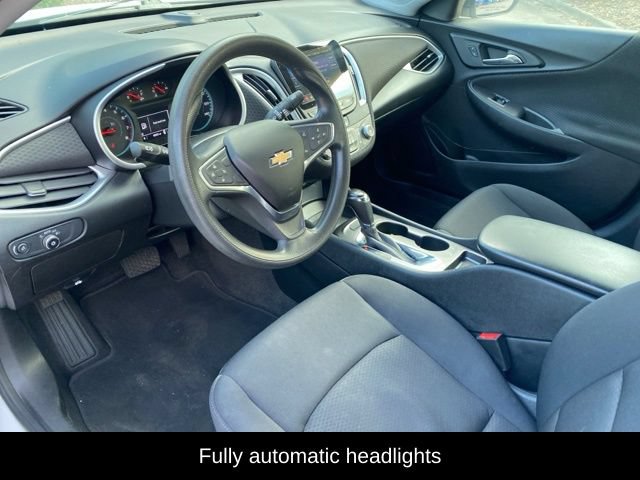 Used 2020 Chevrolet Malibu LS FWD image 8