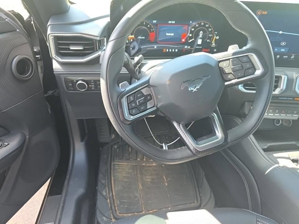 Used 2024 Ford Mustang GT Premium RWD image 7