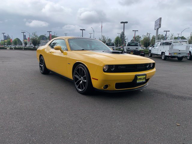 Used 2018 Dodge Challenger R/T Plus RWD image 7