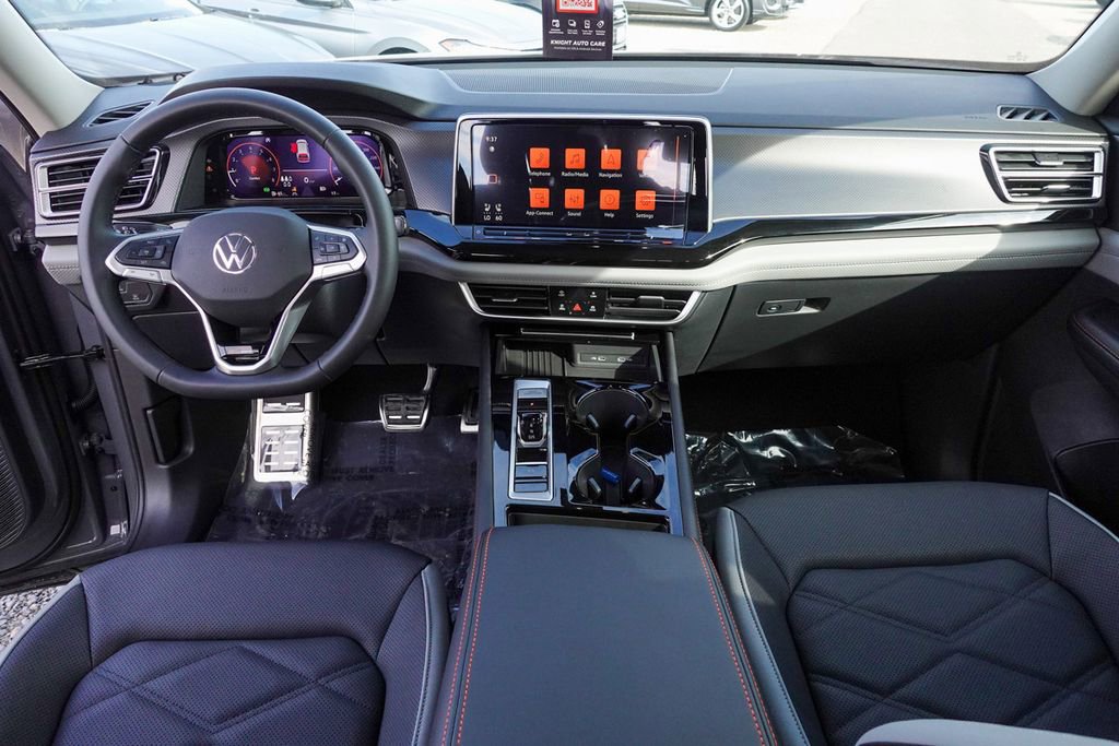 New 2026 Volkswagen Atlas Peak Edition image 29