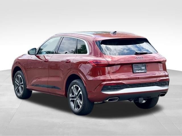 Certified 2025 Audi Q5 Premium w/ Premium Plus AWD/4WD image 5