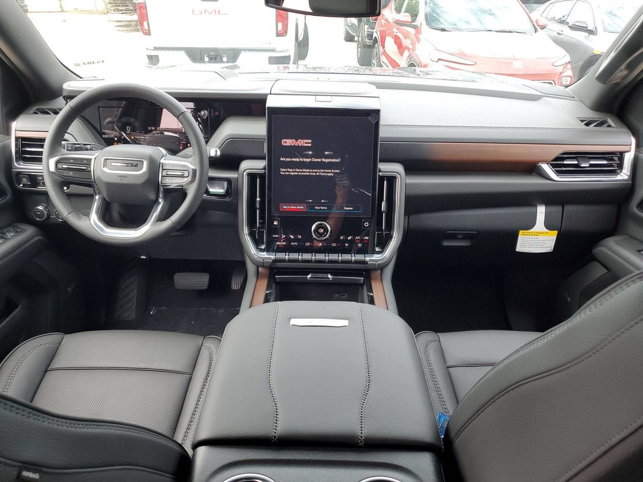 New 2026 GMC Yukon XL Denali RWD image 12