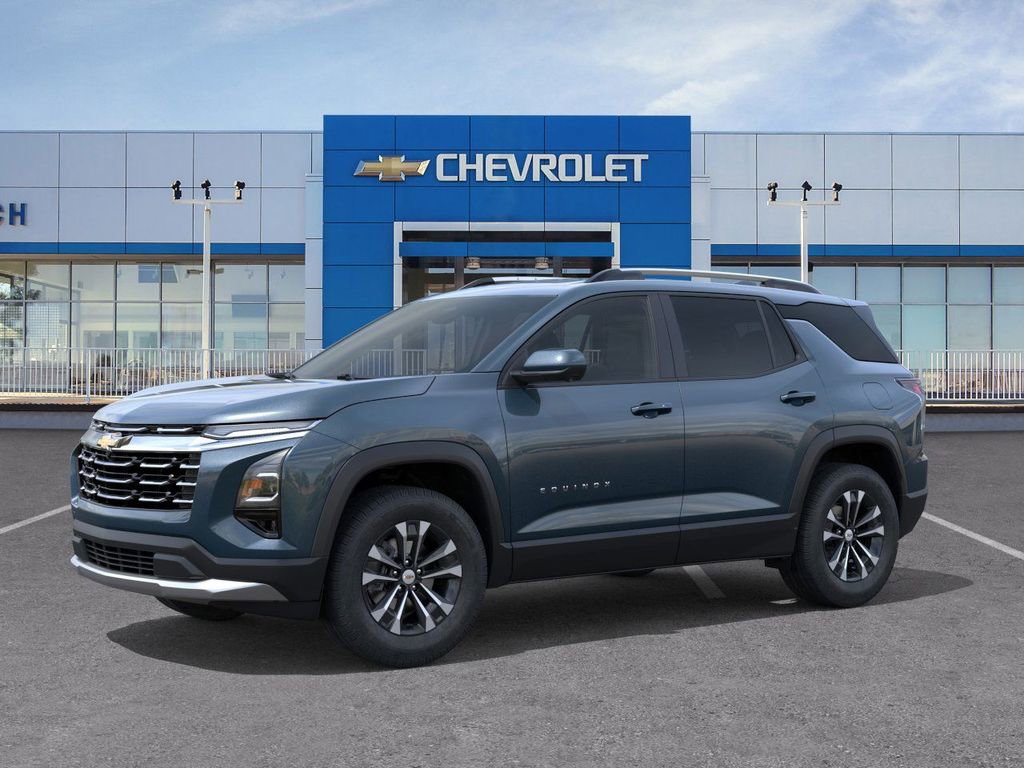 New 2026 Chevrolet Equinox LT image 2