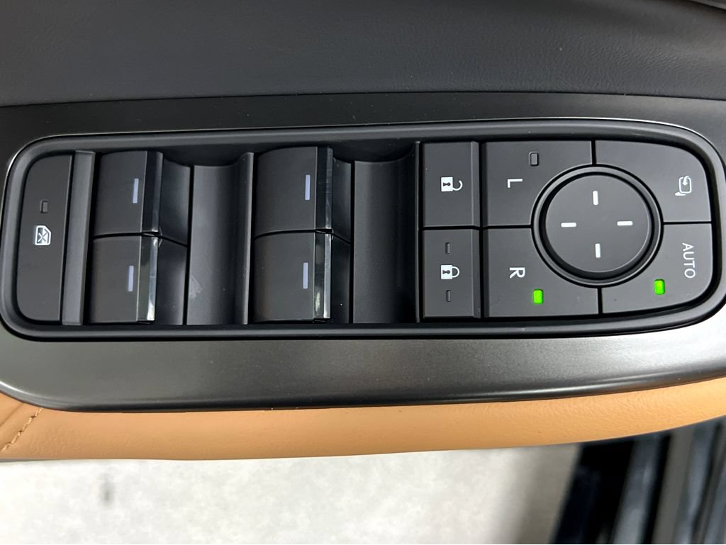 New 2026 Lexus IS 350 F Sport AWD/4WD image 40