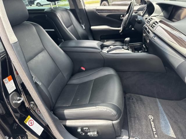 Used 2016 Lexus LS 460 L RWD image 11