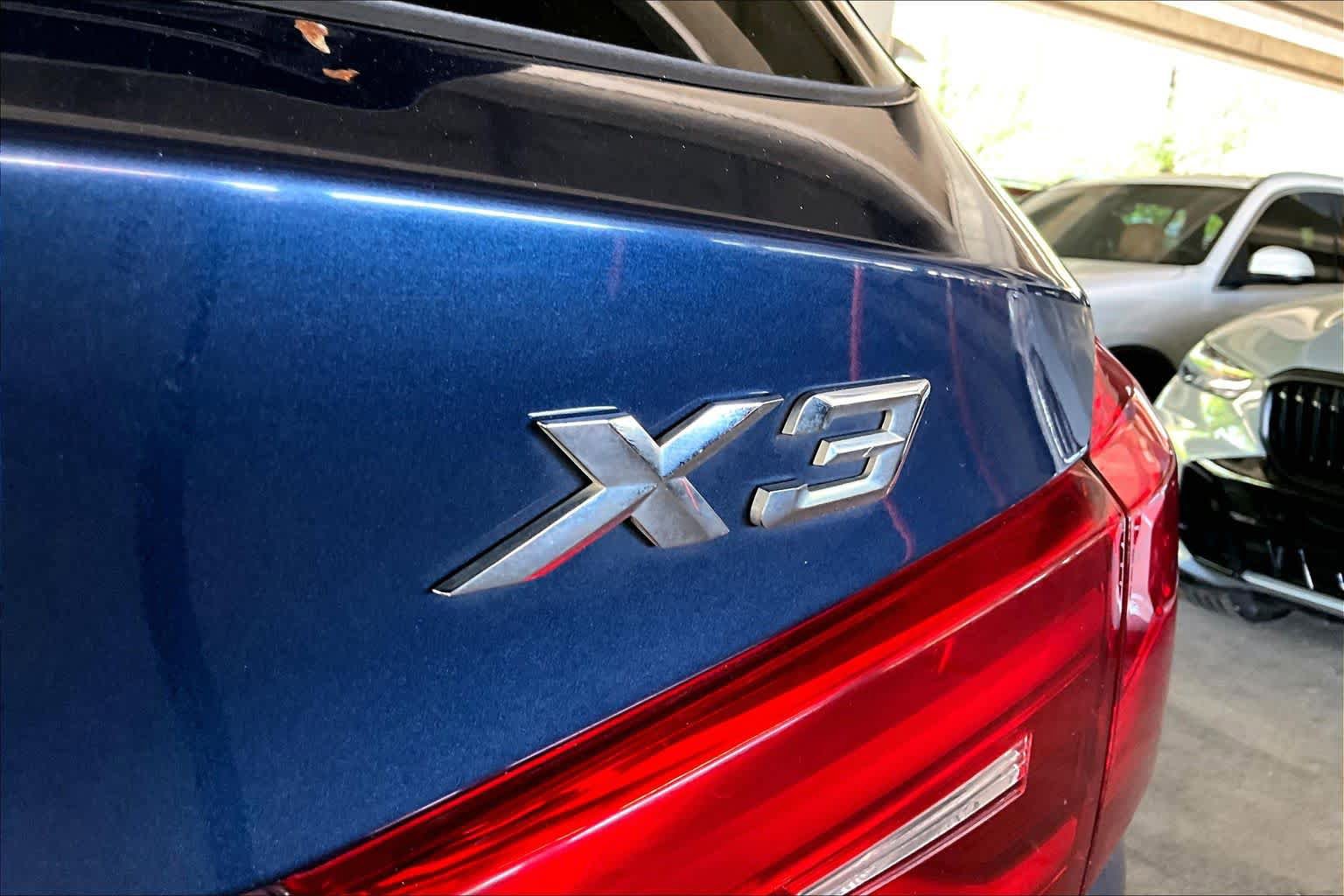 Used 2018 BMW X3 xDrive30i AWD/4WD image 9