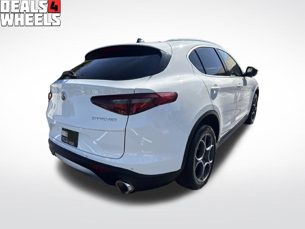 Used 2019 Alfa Romeo Stelvio Ti AWD/4WD image 5