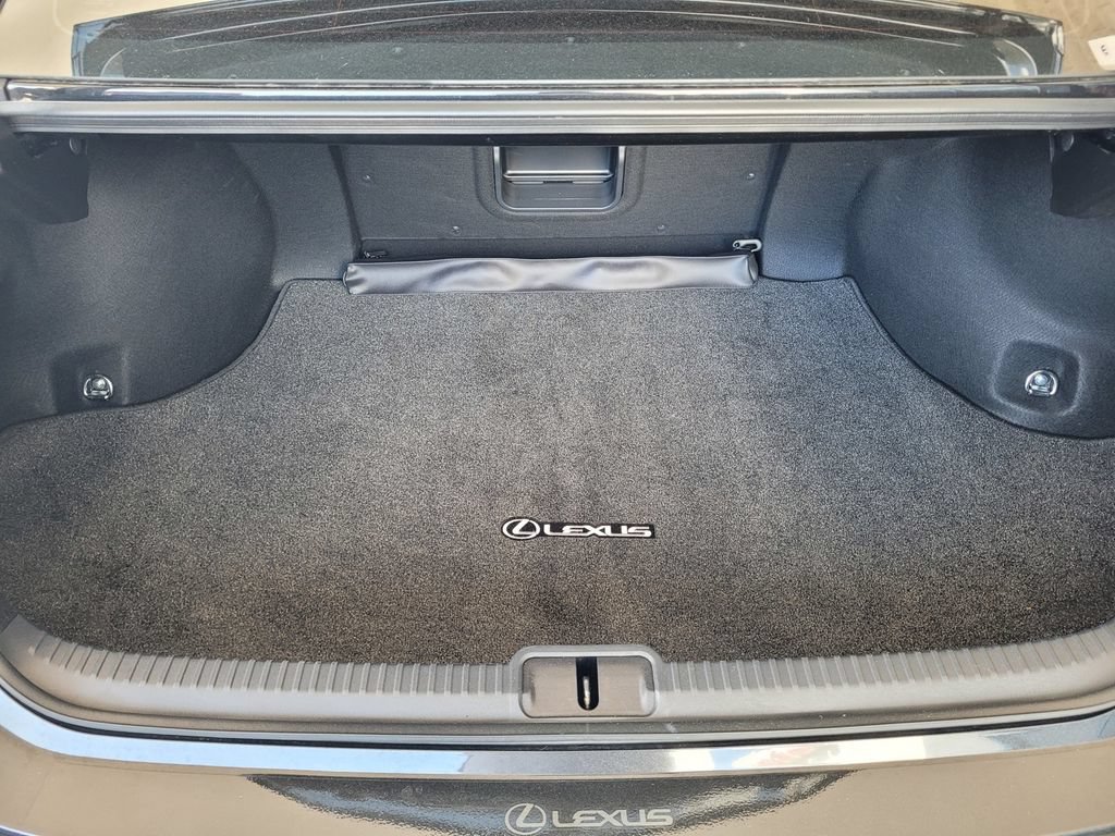 Used 2024 Lexus ES 350 w/ Accessory Package (Z2) FWD image 7