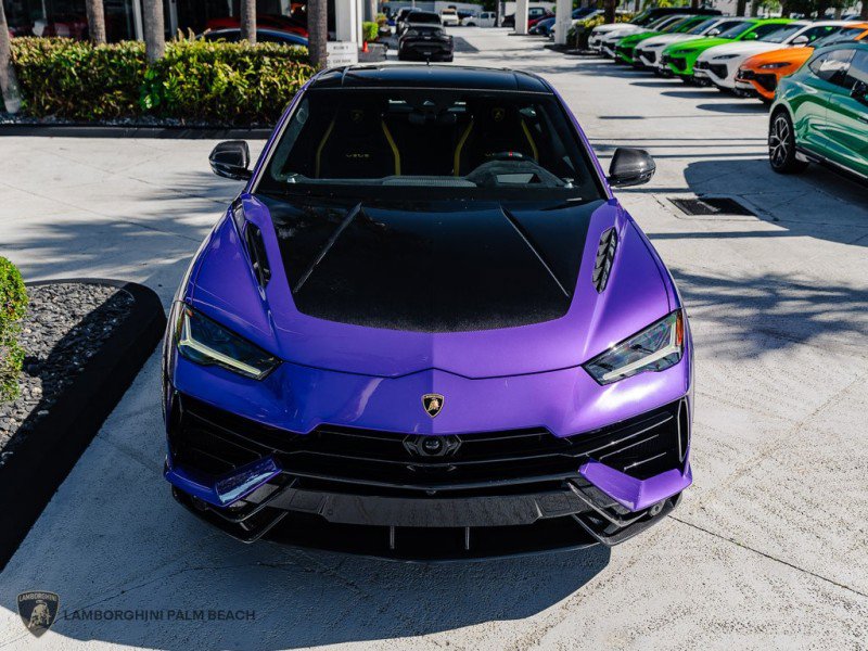 Used 2023 Lamborghini Urus Performante AWD/4WD image 9