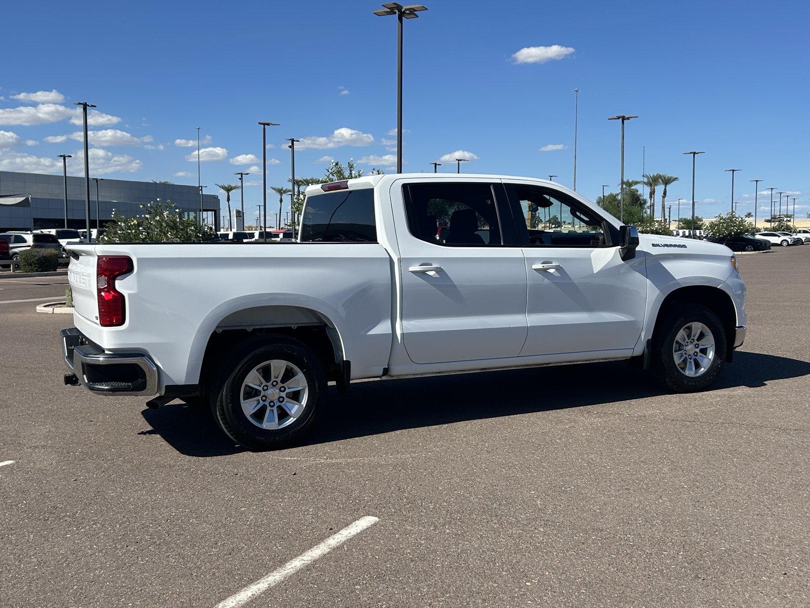 Certified 2025 Chevrolet Silverado 1500 LT RWD image 5