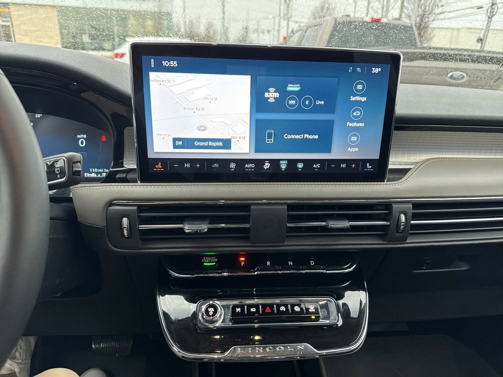 Used 2024 Lincoln Corsair FWD image 8