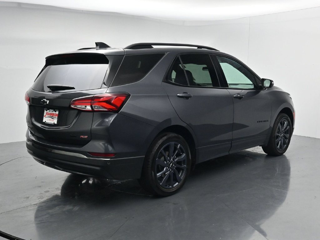 Used 2022 Chevrolet Equinox RS w/ RS Leather Package AWD/4WD image 7