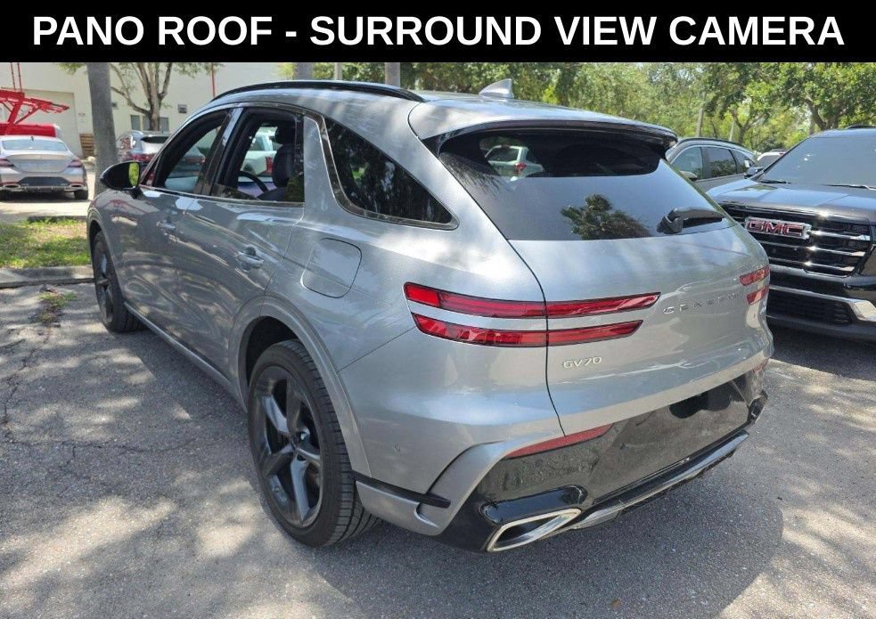 Used 2026 Genesis GV70 2.5T Sport Prestige AWD/4WD image 3