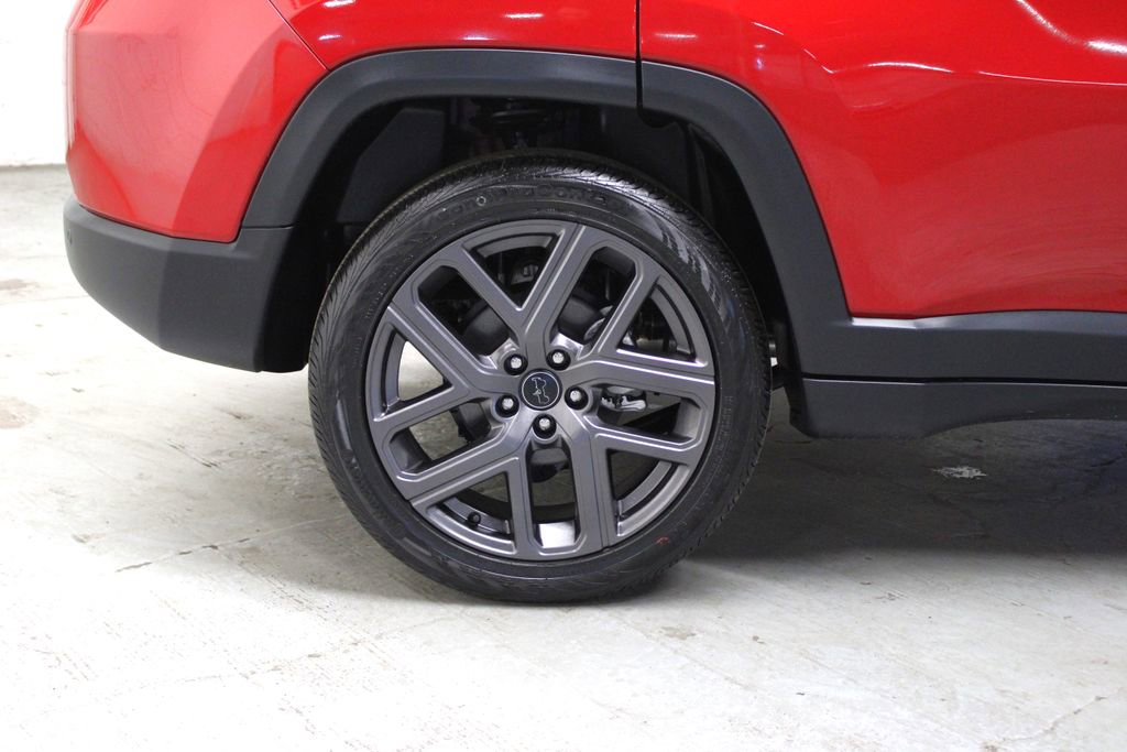 New 2026 Jeep Compass Limited image 30