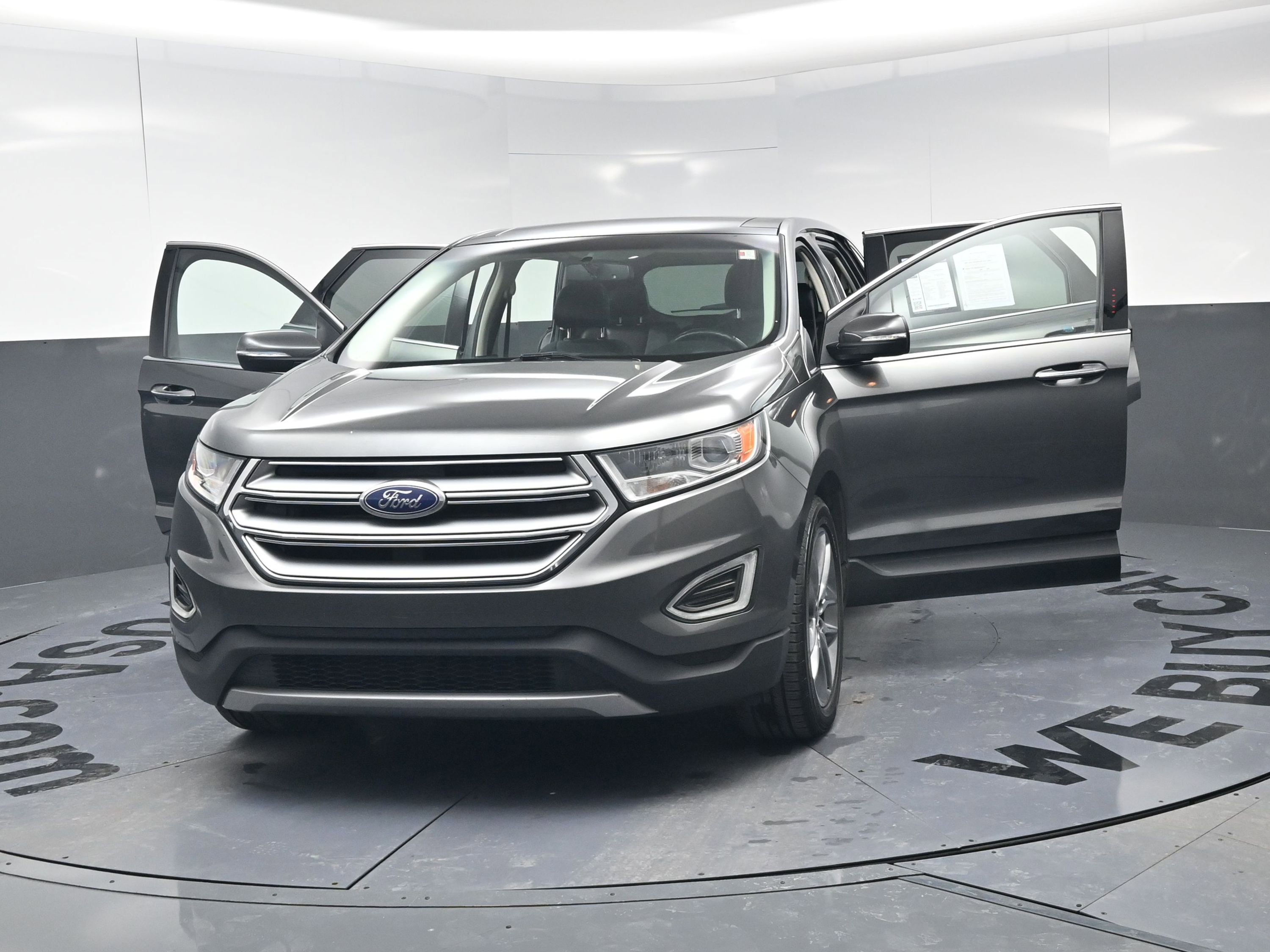 Used 2016 Ford Edge Titanium w/ Equipment Group 301A AWD/4WD image 23
