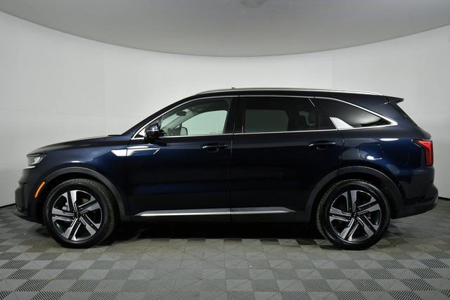 Used 2024 Kia Sorento EX image 16