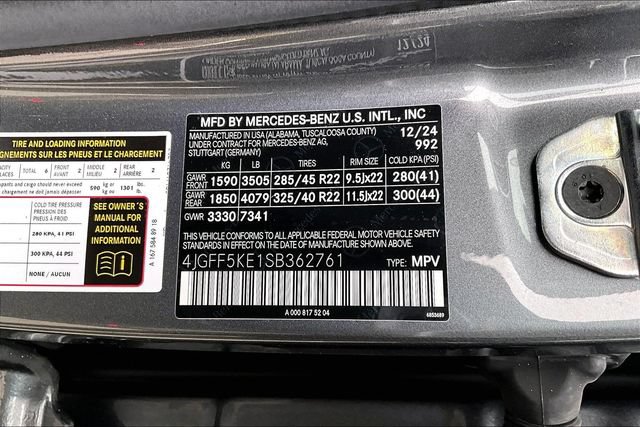 Used 2025 Mercedes-Benz GLS 450 4MATIC image 4