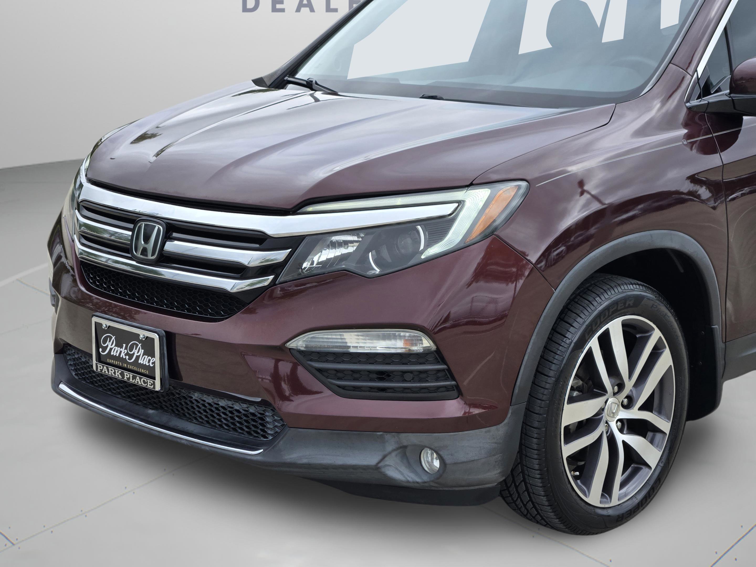 Used 2017 Honda Pilot Touring image 34