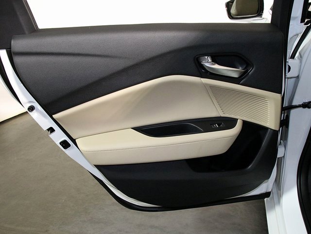 Certified 2025 Acura TLX w/ Technology Package image 26