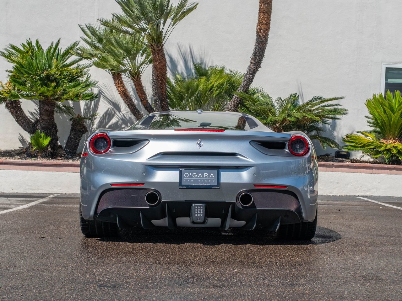 Used 2018 Ferrari 488 GTB image 10