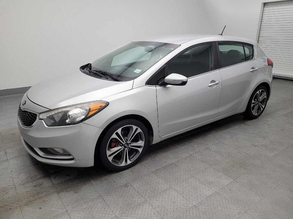 Used 2016 Kia Forte EX image 2
