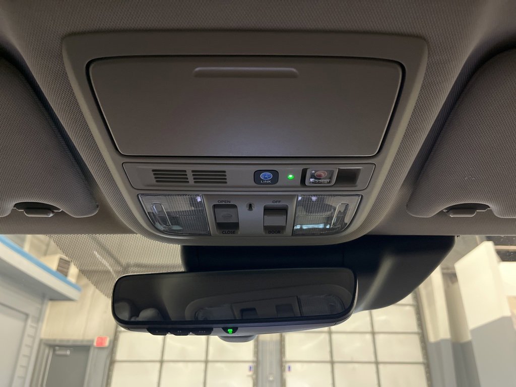 Used 2021 Honda Accord Touring image 28