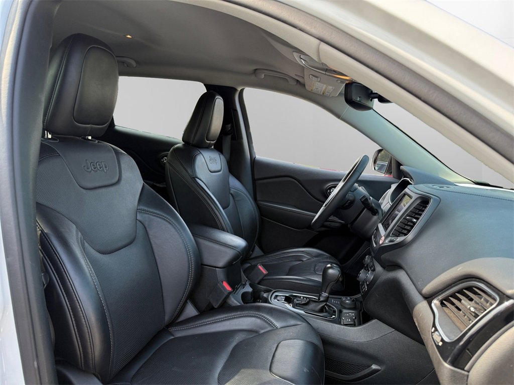 Used 2023 Jeep Cherokee Altitude Lux image 15