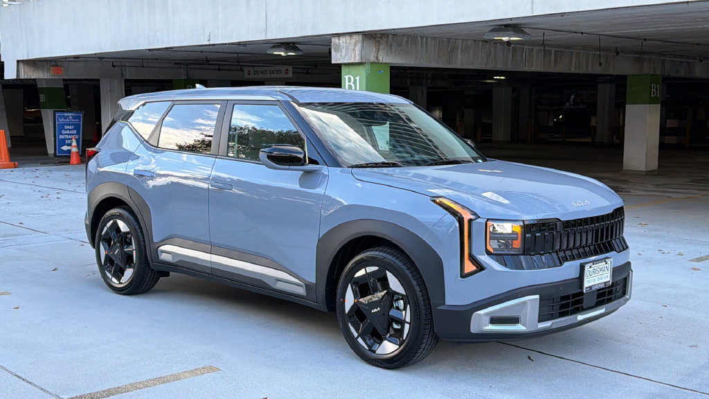 New 2027 Kia Seltos S