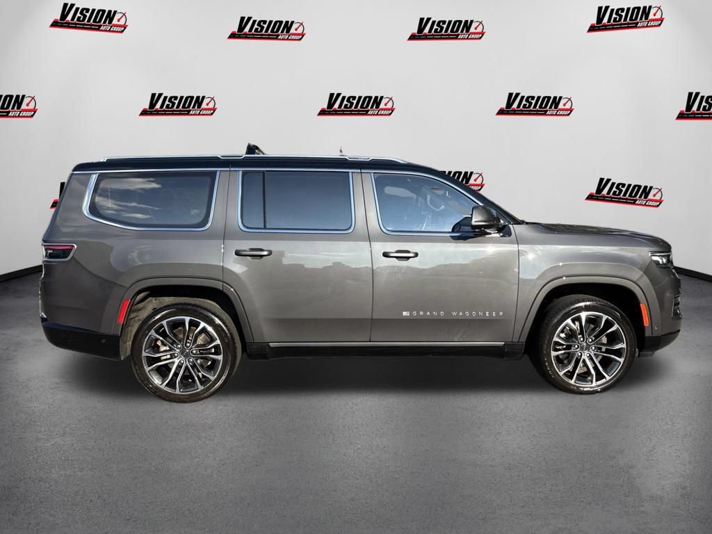 Used 2022 Jeep Grand Wagoneer Series III w/ Rear Seat Video Group 1 AWD/4WD image 4