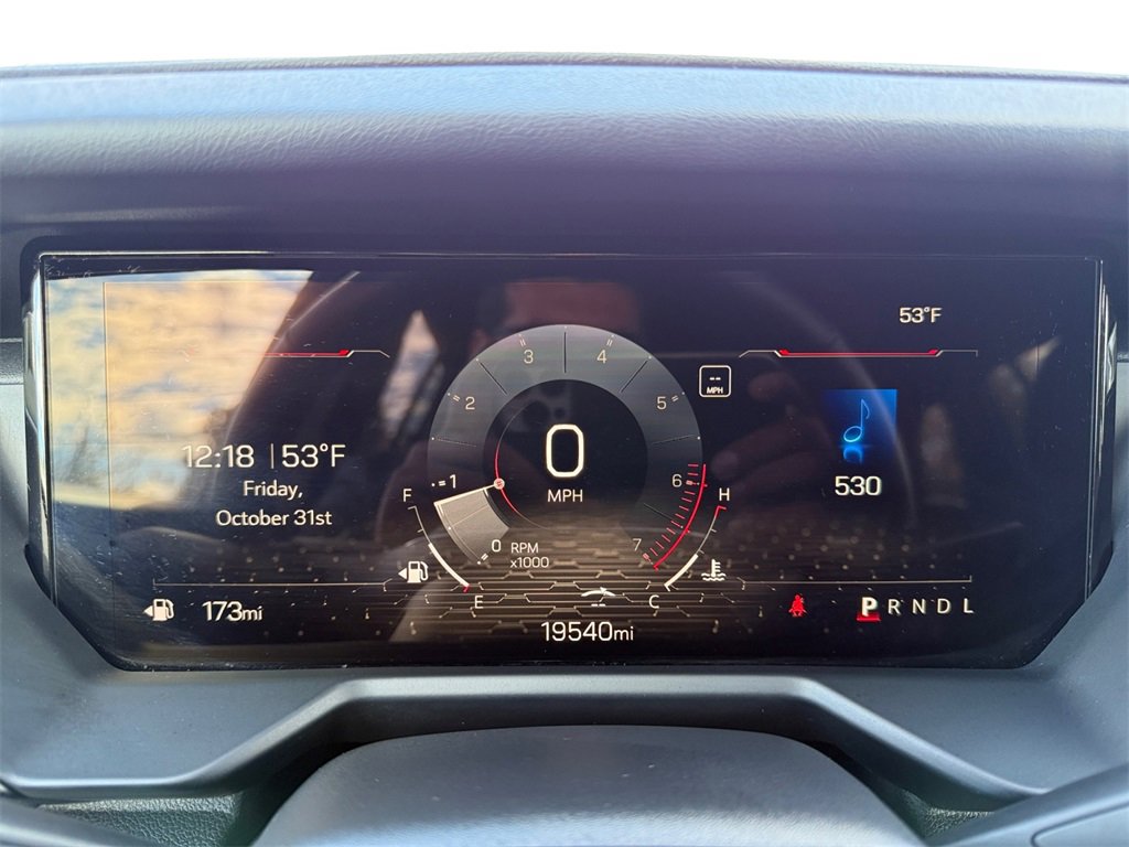 Used 2025 GMC Acadia Elevation image 13