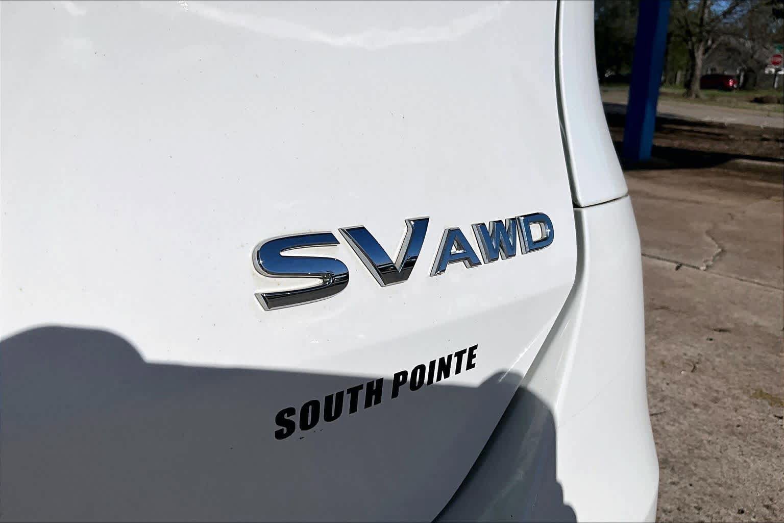 Used 2016 Nissan Rogue SV w/ SV Premium Package AWD/4WD image 10