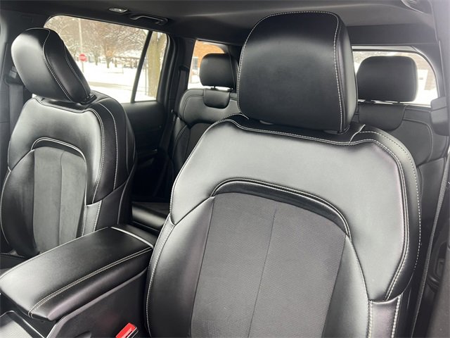 Used 2024 Jeep Grand Cherokee Altitude image 14