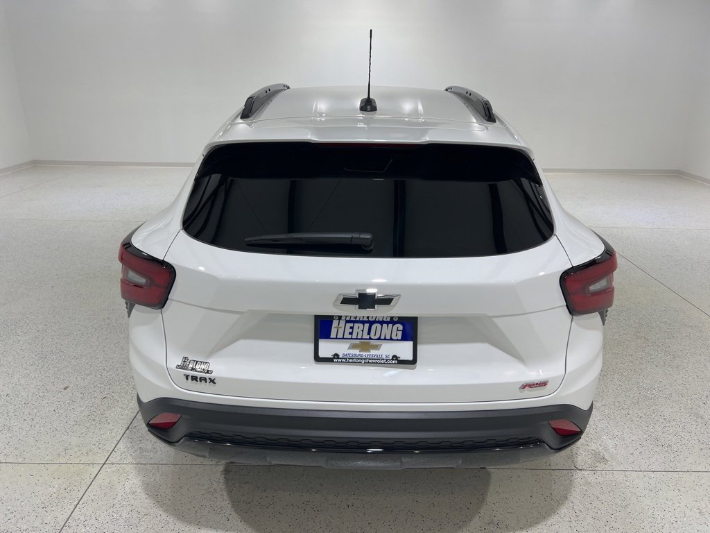 New 2026 Chevrolet Trax RS w/ Driver Confidence Package image 4