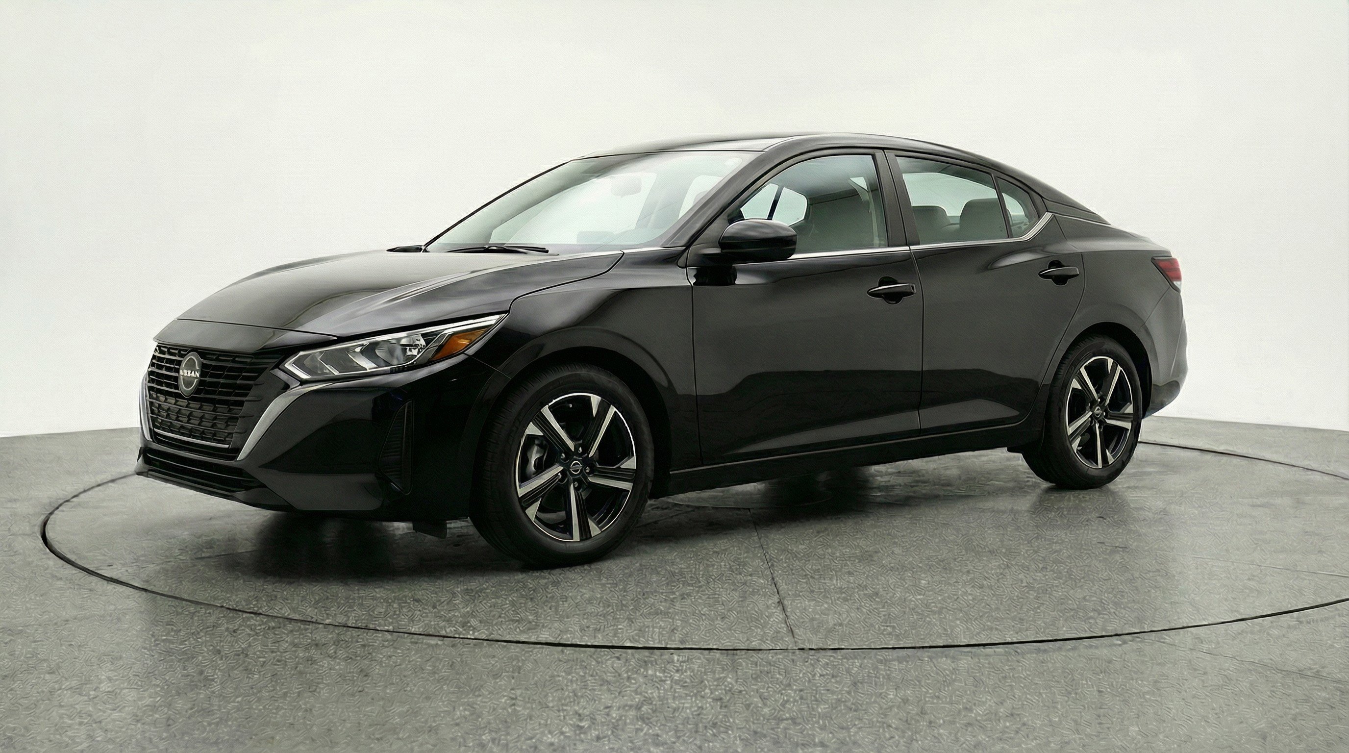 Used 2025 Nissan Sentra SV FWD image 3
