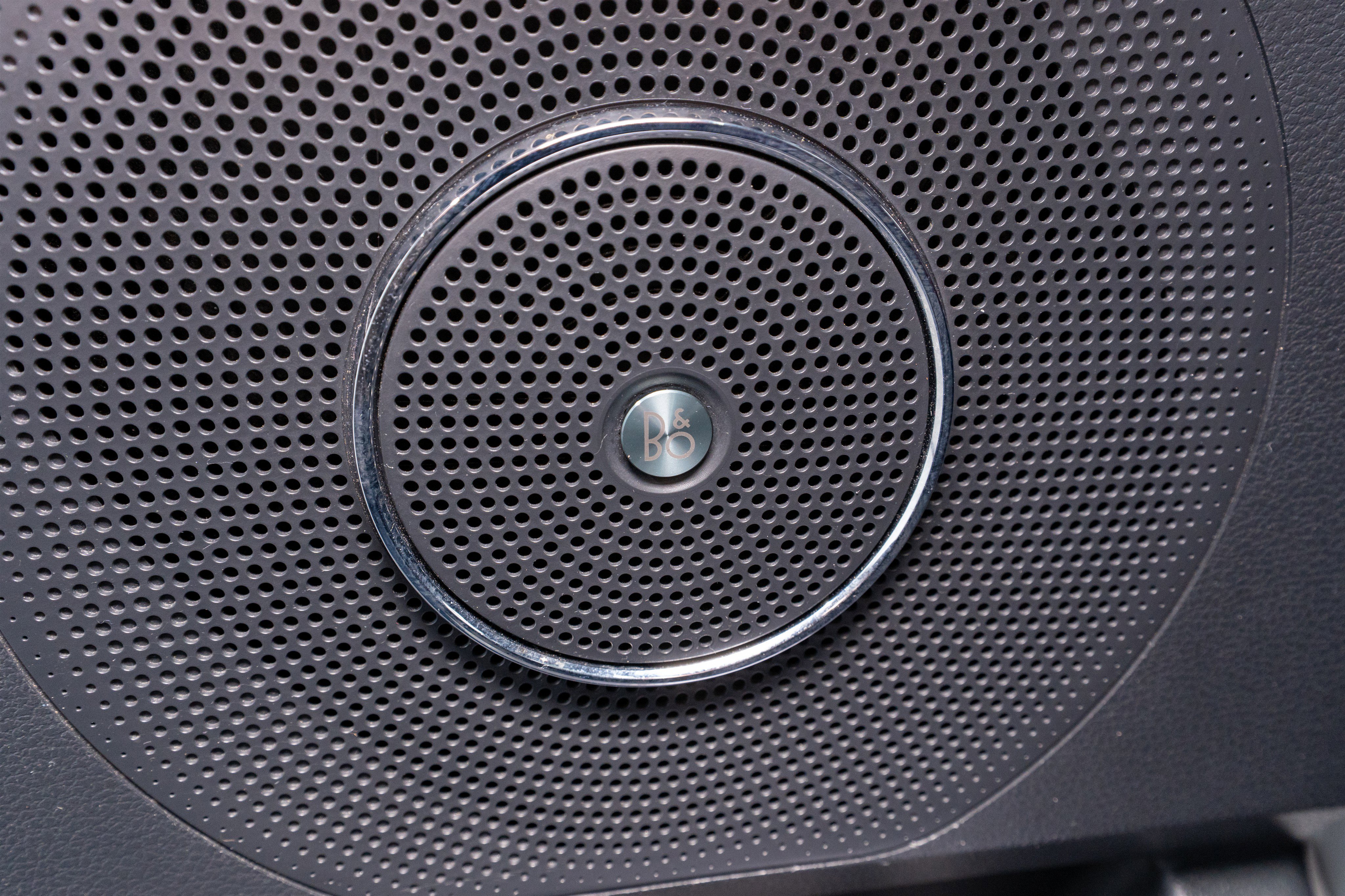 Used 2024 Ford Expedition Limited image 16