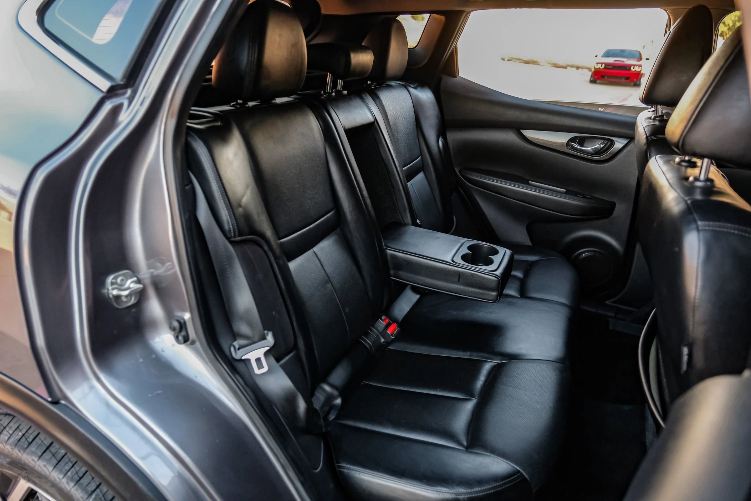 Used 2022 Nissan Rogue Sport SL AWD/4WD image 37