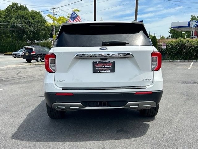 Used 2021 Ford Explorer XLT w/ Equipment Group 202A AWD/4WD image 6