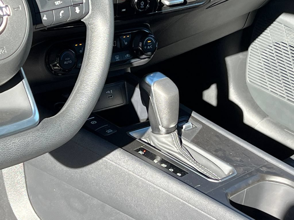 New 2026 Nissan Kicks SV w/ SV Premium Package AWD/4WD image 16