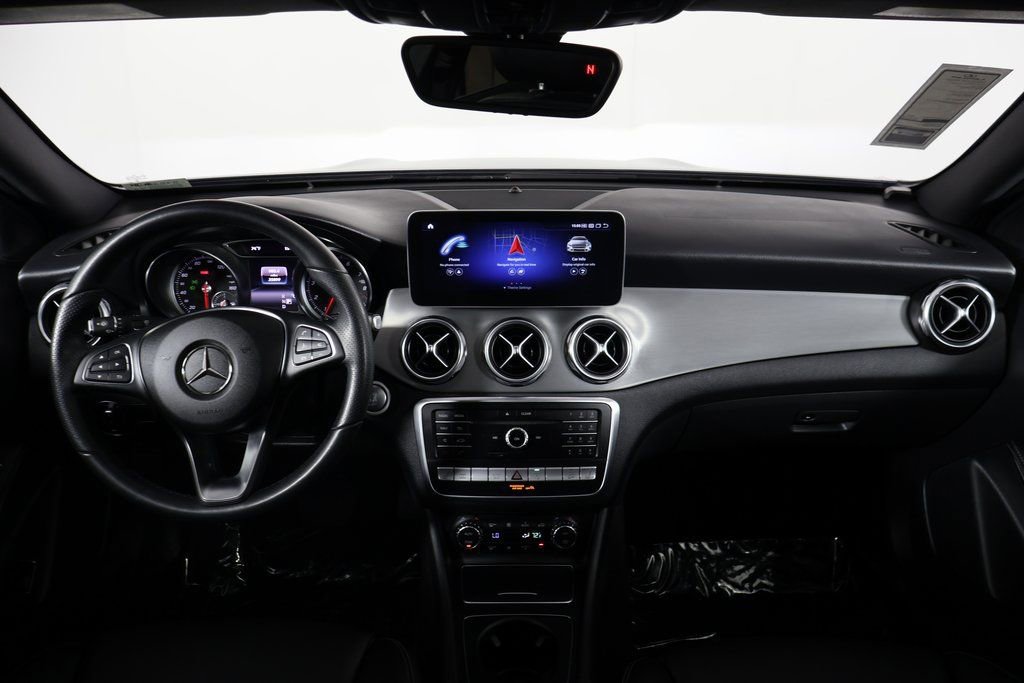 Used 2020 Mercedes-Benz GLA 250 4MATIC image 8