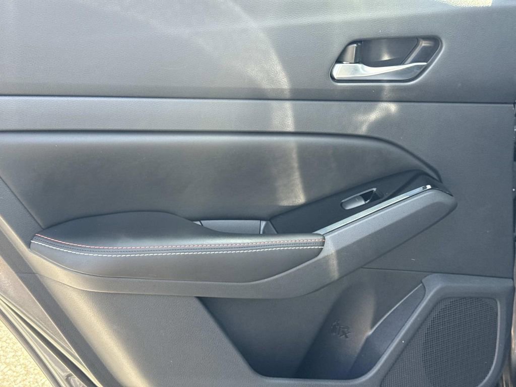 Certified 2023 Nissan Altima 2.0 SR FWD image 12