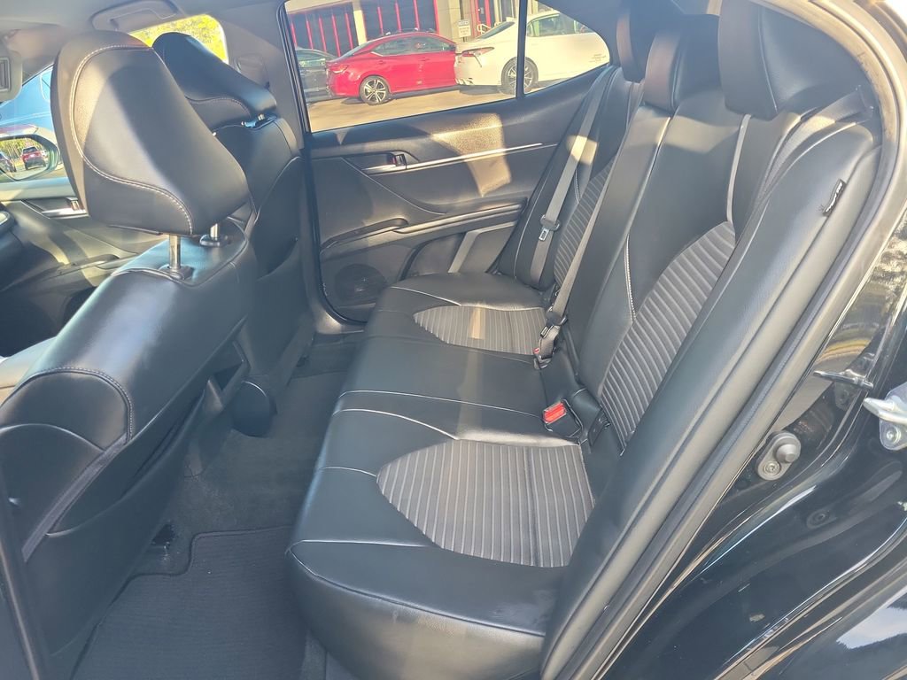 Certified 2022 Toyota Camry SE image 16