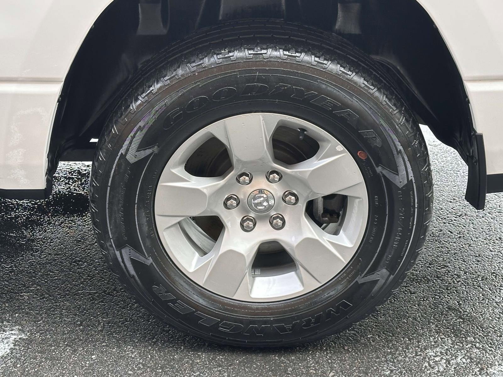 Certified 2023 RAM 1500 Big Horn image 12