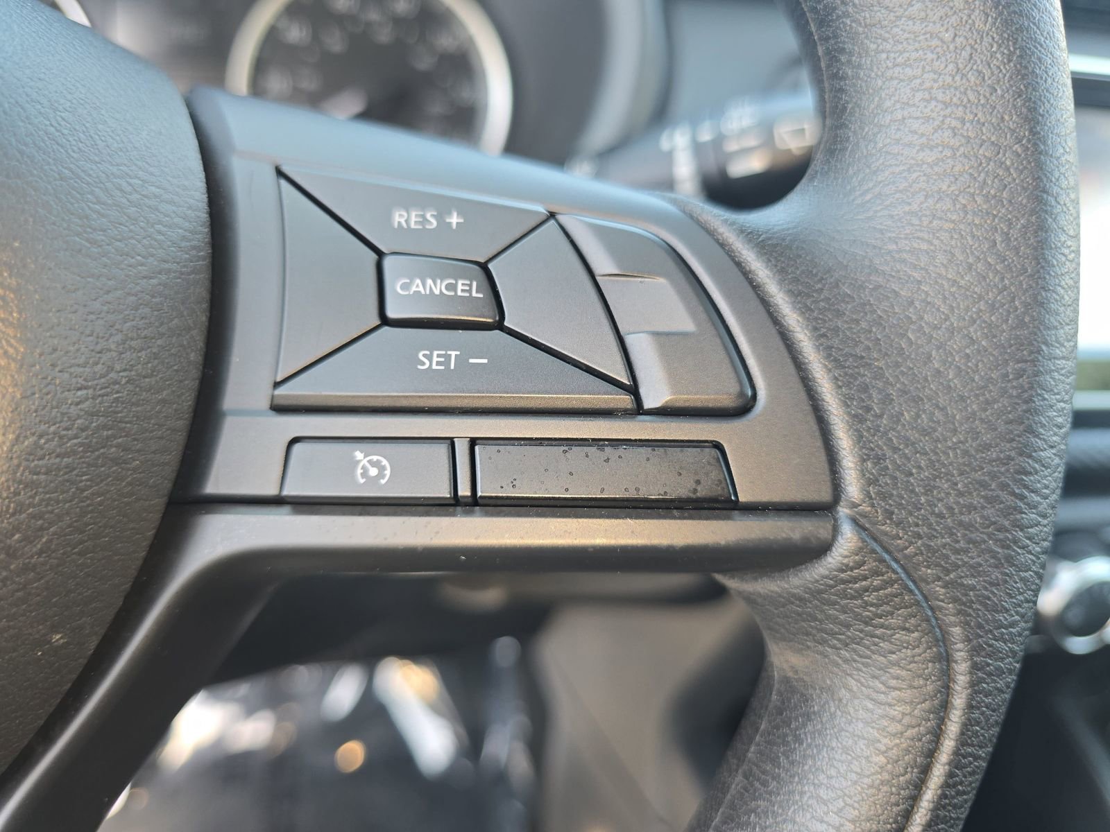 Used 2025 Nissan Kicks Play S FWD image 17