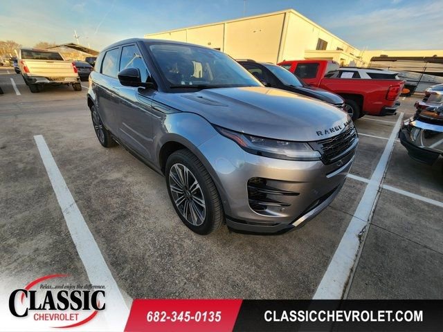 Used 2024 Land Rover Range Rover Evoque Dynamic SE image 1